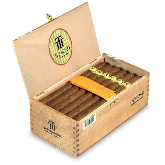 TRINIDAD FUNDADORES 24創建